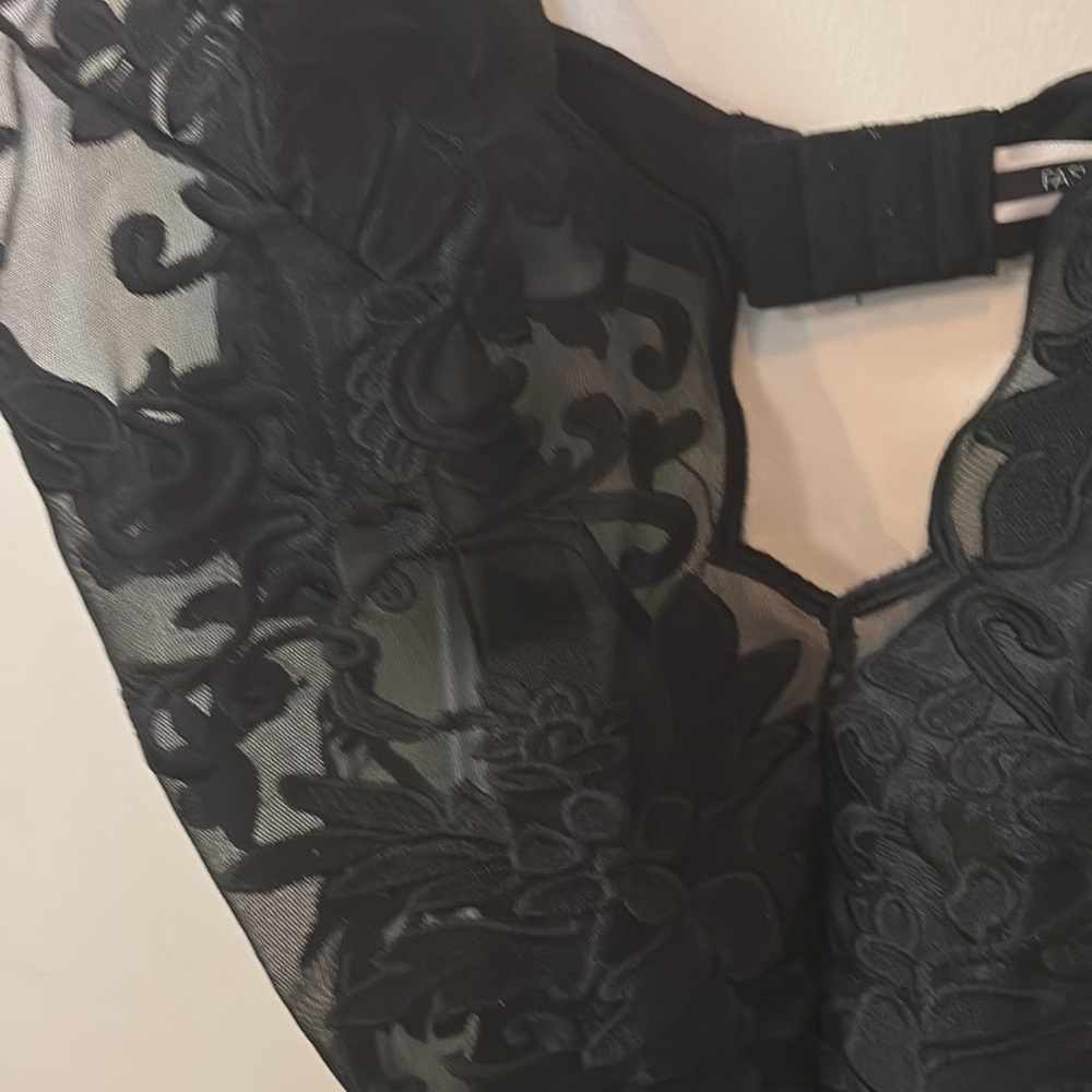 Black Lace Bodysuit - Picture 2 of 6